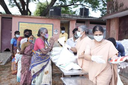 PPE Kits Distribution In India. Credit Caritas India (1)