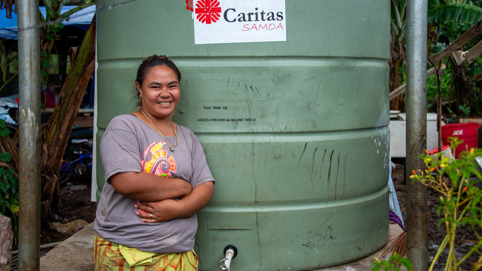 Leaia With New Tank