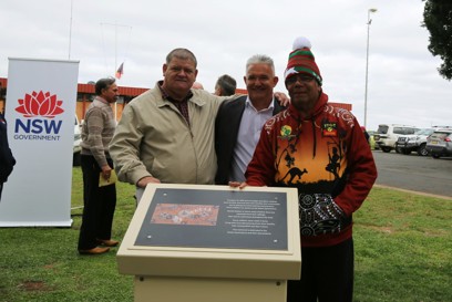 Uncle Lester, A Survivor Of Stolen Generation From Kinchela Boys Home, With Transport NSW Staff At Bourke Plaque Unveiling. Photo Caritas Australia